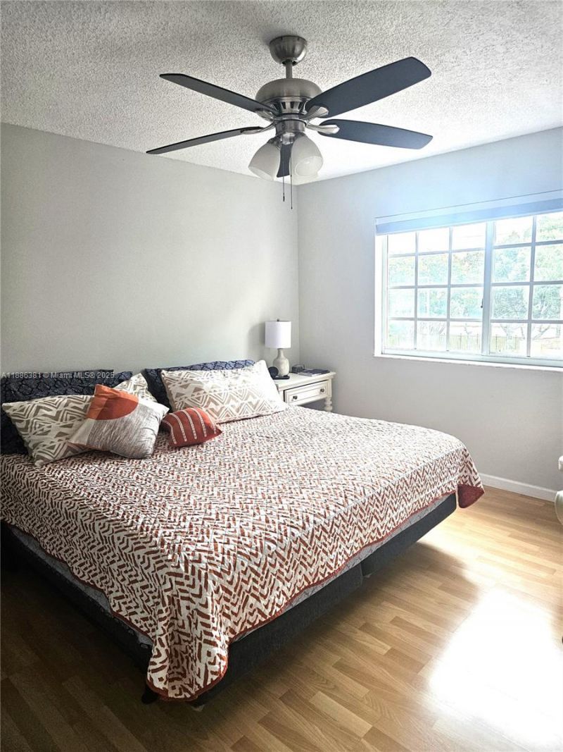 2113 Renaissance Blvd, Unit 305, Miramar, FL 33025 Photo