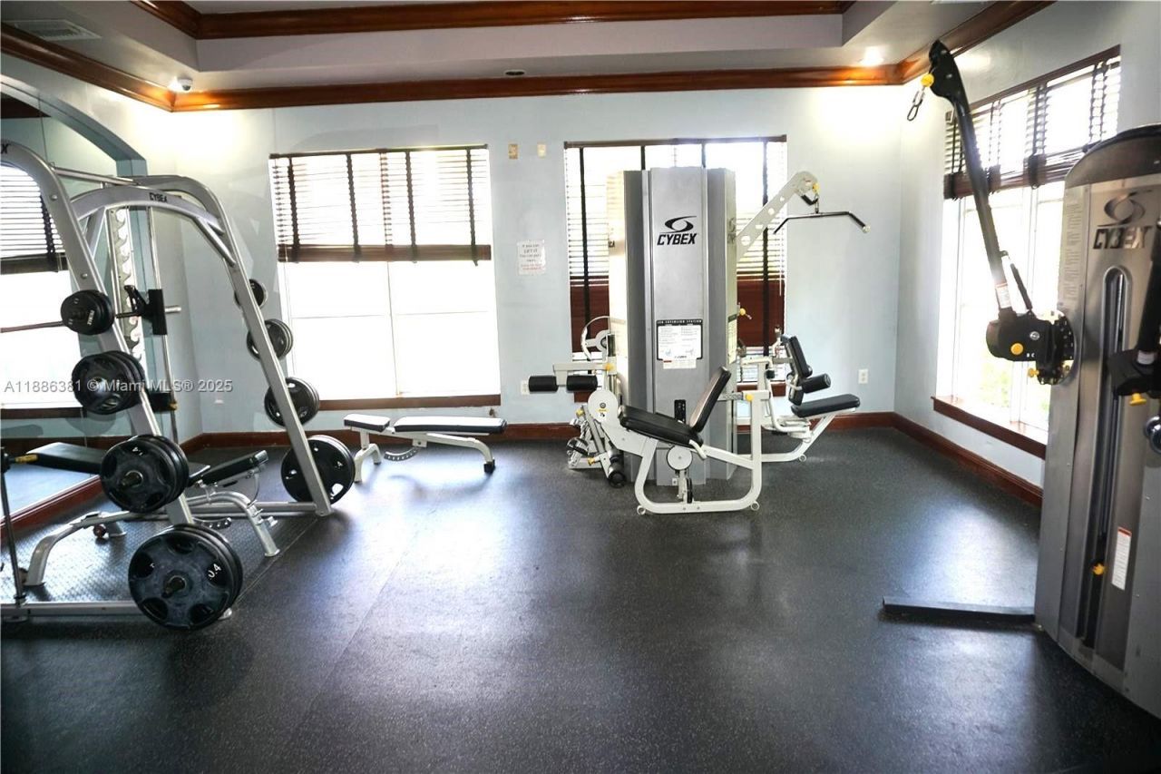 2113 Renaissance Blvd, Unit 305, Miramar, FL 33025 Photo