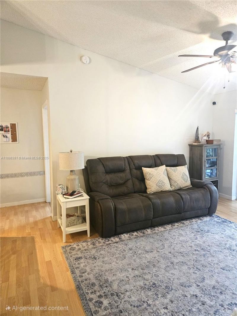 2113 Renaissance Blvd, Unit 305, Miramar, FL 33025 Photo