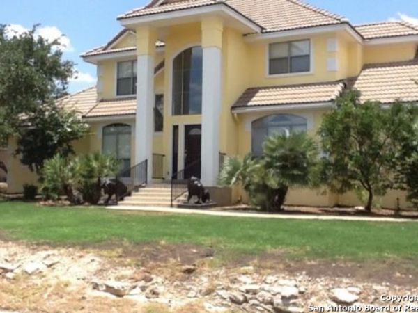 21106 Harvest Hiils, San Antonio, TX 78258