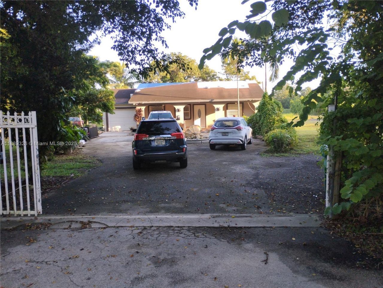 19755 SW 190th St, Miami, FL 33187 Photo