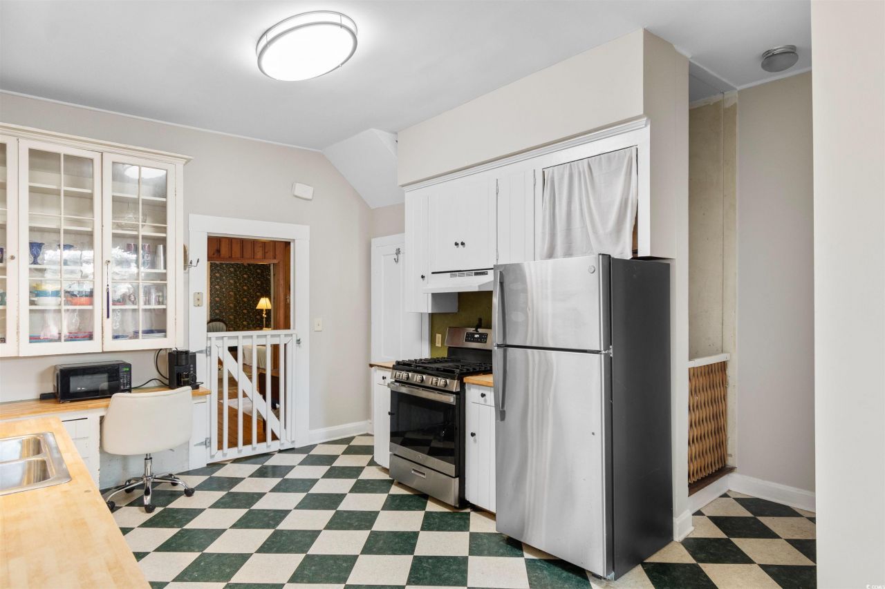 811 Prince St. Photo 18