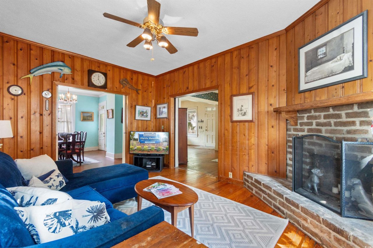 811 Prince St. Photo 8