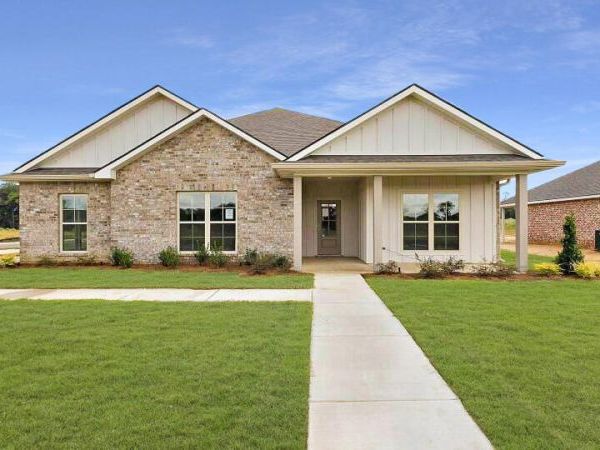 110 Horseshoe Boulevard, Clinton, MS 39056