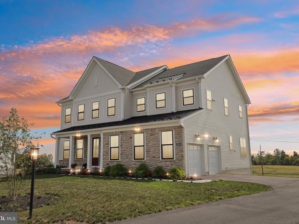 2624 HAWTHORN DRIVE, EAGLEVILLE, PA 19403