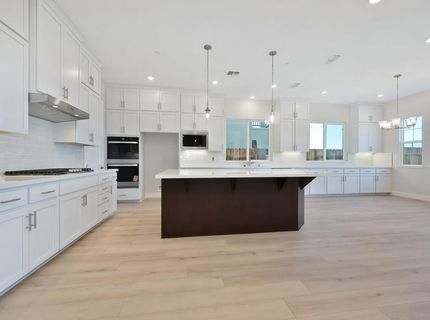 1352 Bear Creek Dr, Rocklin, CA 95765 Photo