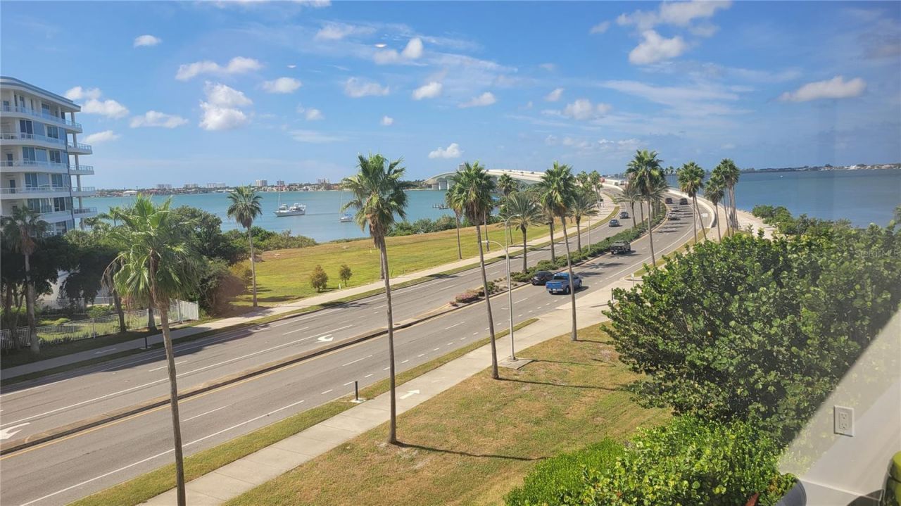 11 Sunset Drive, Unit 304, Sarasota, FL 34236 Photo