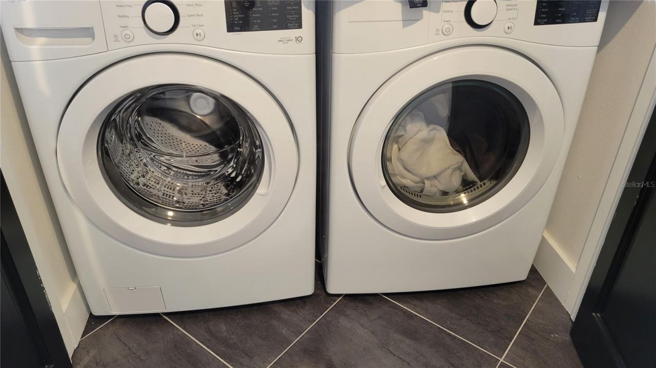 11 Sunset Drive, Unit 304, Sarasota, FL 34236 Photo