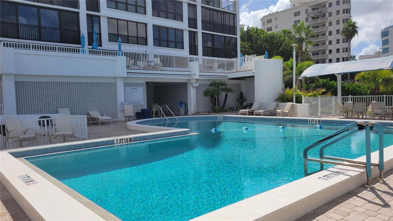 11 Sunset Drive, Unit 304, Sarasota, FL 34236 Photo