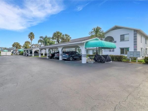 164 Belina DR, Unit 8, NAPLES, FL 34104