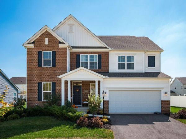8891 Winthrop Lane, Plain City, OH 43064