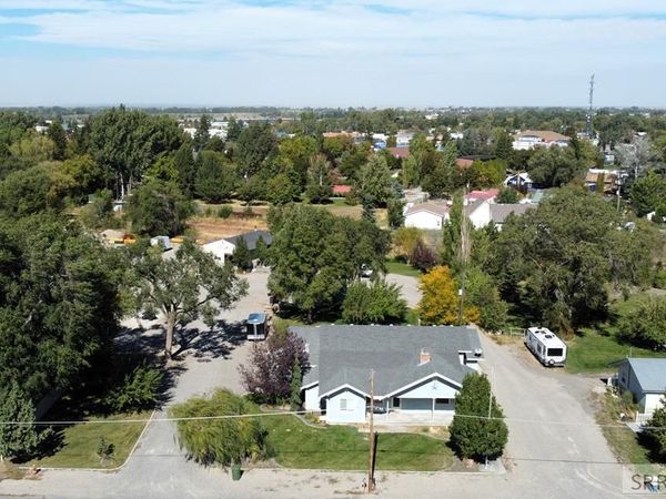 89 W Center Street, BLACKFOOT, ID 83221