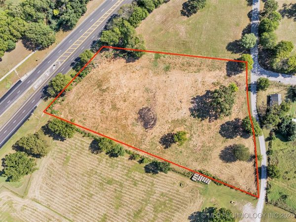 409 W Main Street, Davis, OK 73030