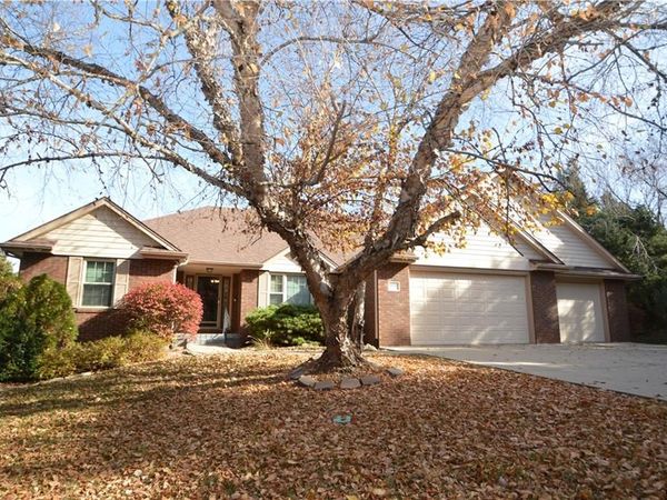 1010 SW Ottawa Trail, Topeka, KS 66615