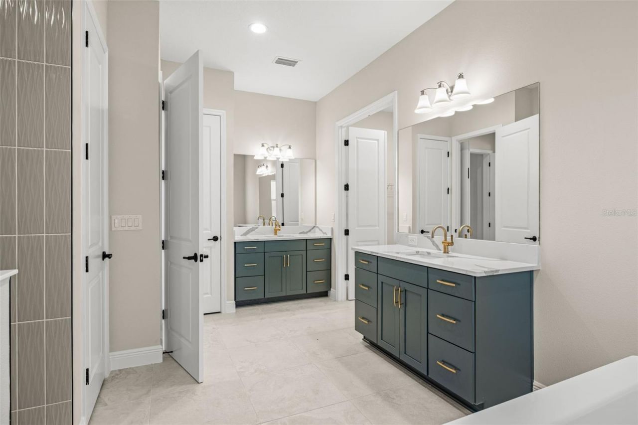 1953 Arching Branch, Zephyrhills, FL 33541 Photo