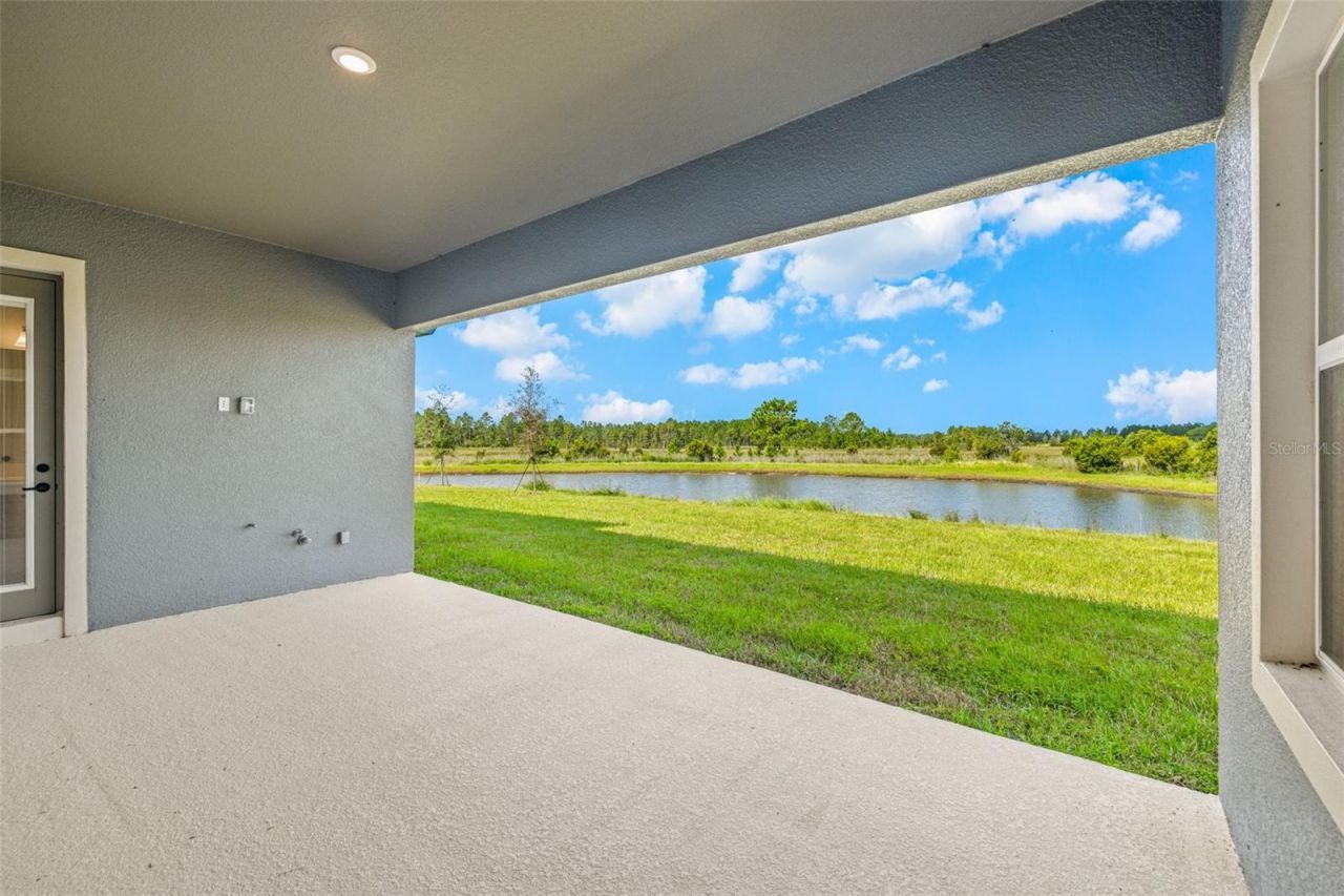 1953 Arching Branch, Zephyrhills, FL 33541 Photo