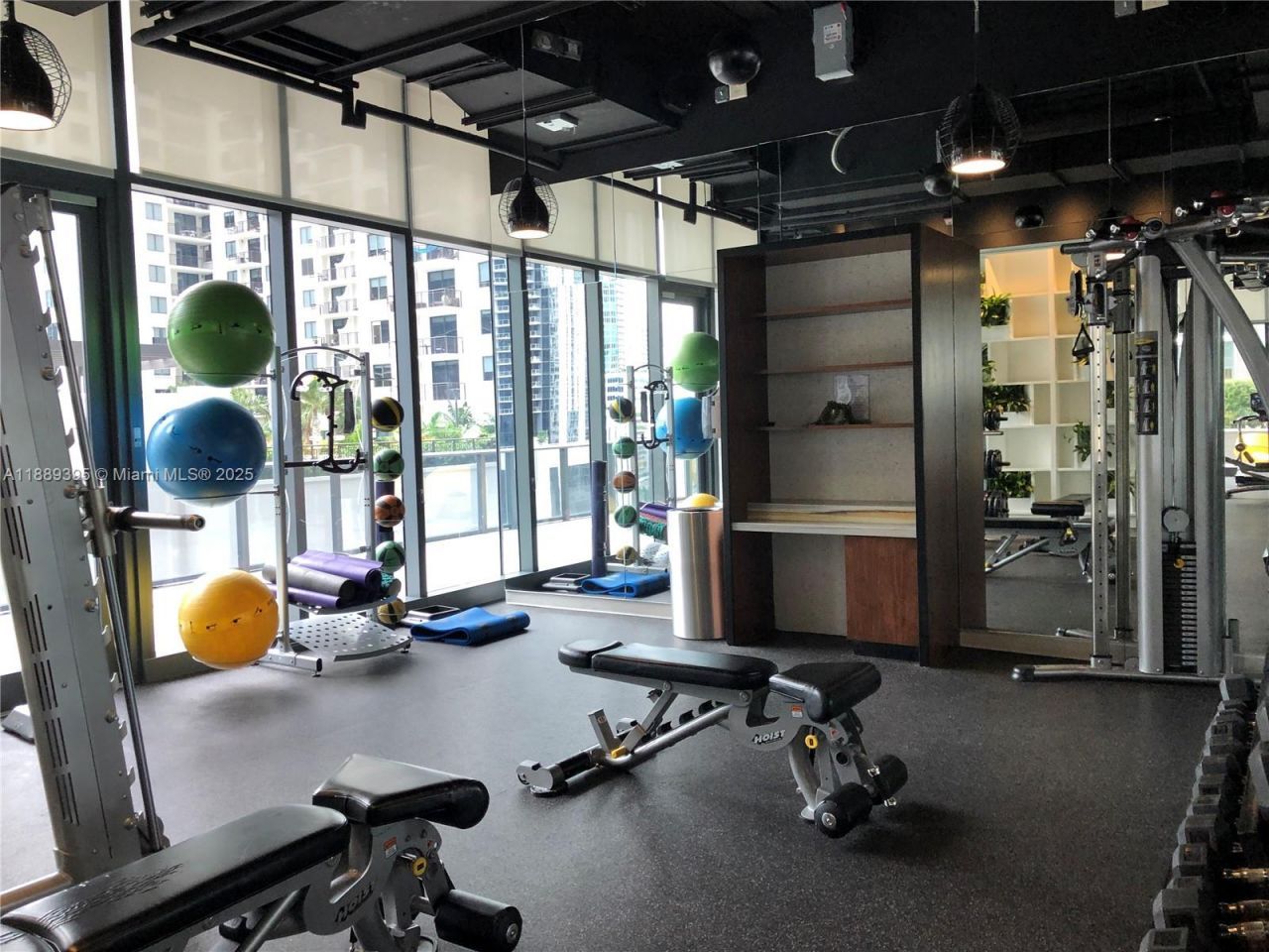 55 SW 9th St, Unit 2201, Miami, FL 33130 Photo