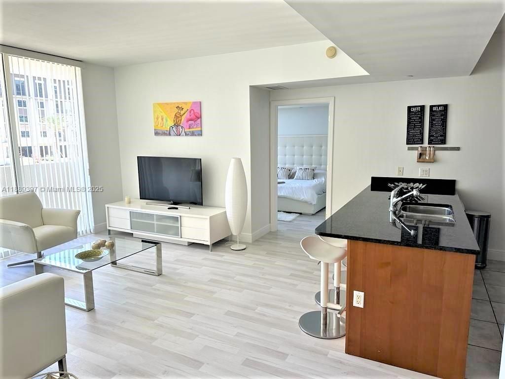 4100 Salzedo St, Unit 702, Coral Gables, FL 33146 Photo