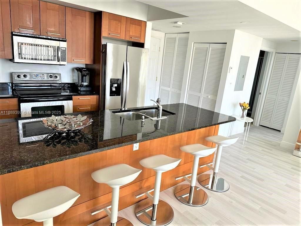 4100 Salzedo St, Unit 702, Coral Gables, FL 33146 Photo