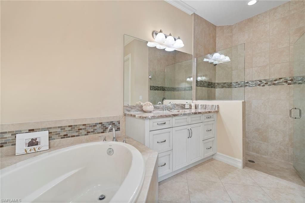 6564 Roma Way, Naples, FL 34113 Photo