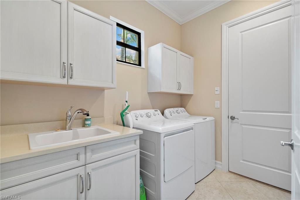 6564 Roma Way, Naples, FL 34113 Photo