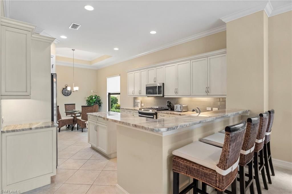 6564 Roma Way, Naples, FL 34113 Photo