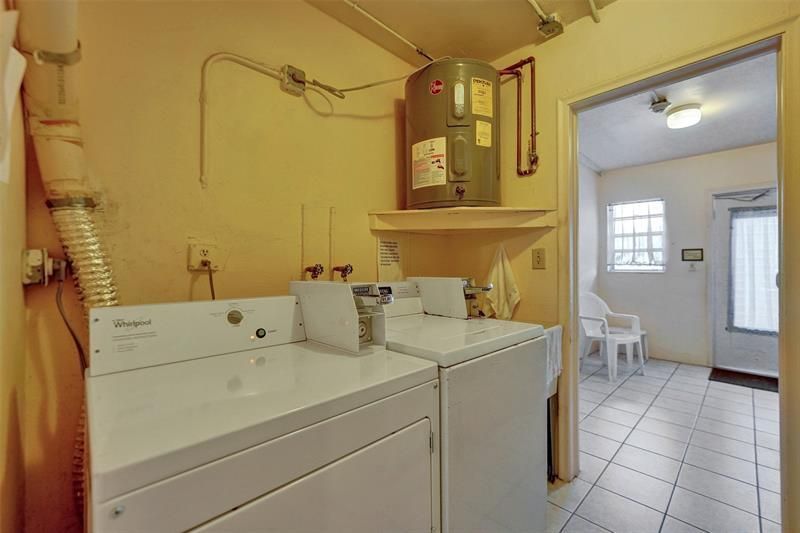 1300 N 12th Court, Unit 7B, Hollywood, FL 33019 Photo