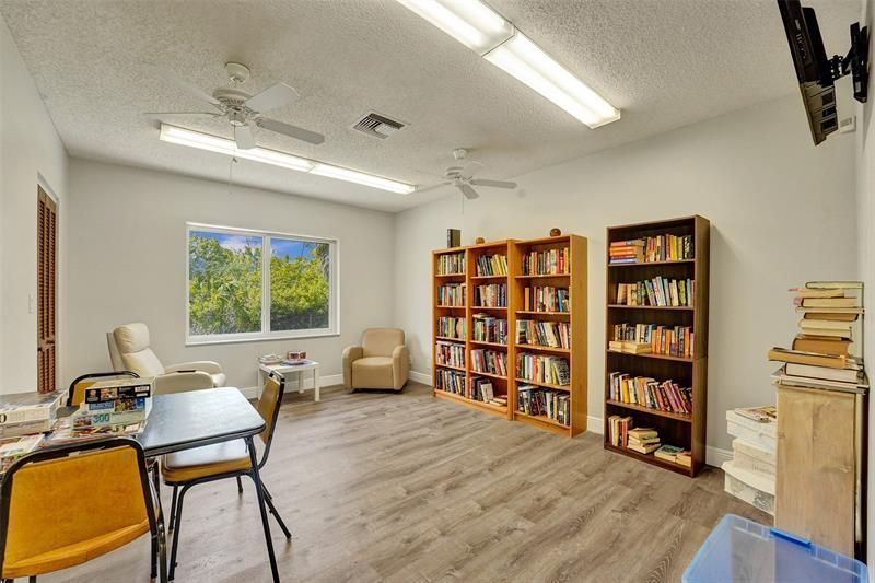 1300 N 12th Court, Unit 7B, Hollywood, FL 33019 Photo