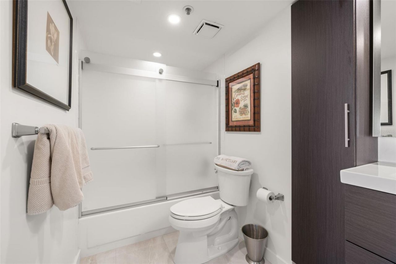 7432 Sunshine Skyway Lane S, Unit 506, Saint Petersburg, FL 33711 Photo