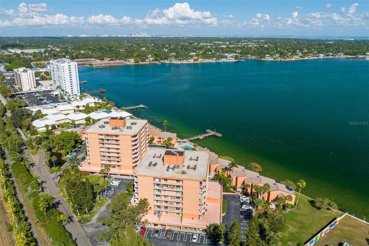 7432 Sunshine Skyway Lane S, Unit 506, Saint Petersburg, FL 33711 Photo
