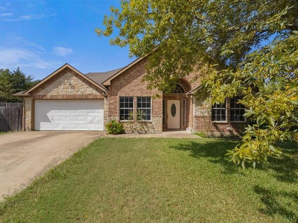 490 Lynne Drive, Rockwall, TX 75032