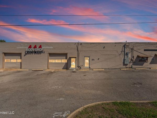 8432&8438 Highway 51 N, Southaven, MS 38671