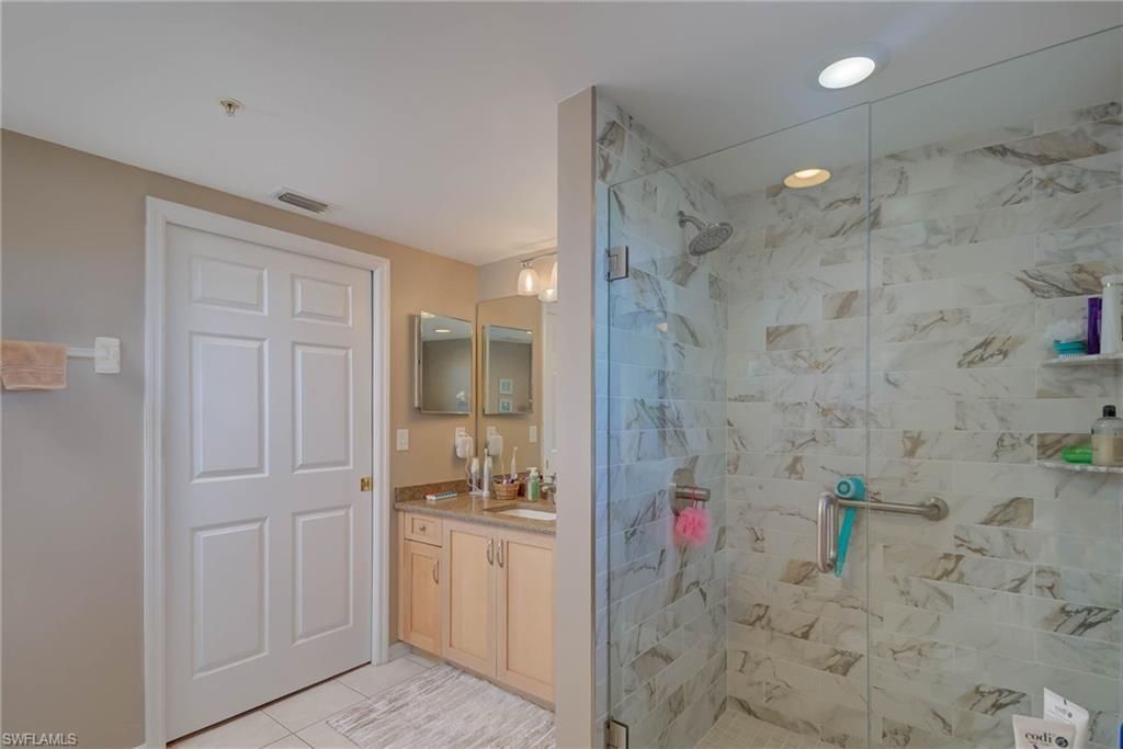 19851 Breckenridge Dr, Unit 401, Estero, FL 33928 Photo