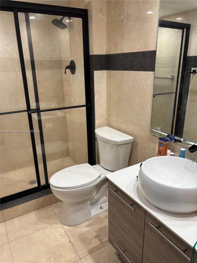 20225 NE 34th Ct, Unit 913, Aventura, FL 33180 Photo