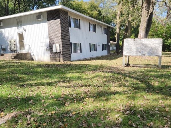 7165 Barnard Mill Road, Wonder Lake, IL 60097