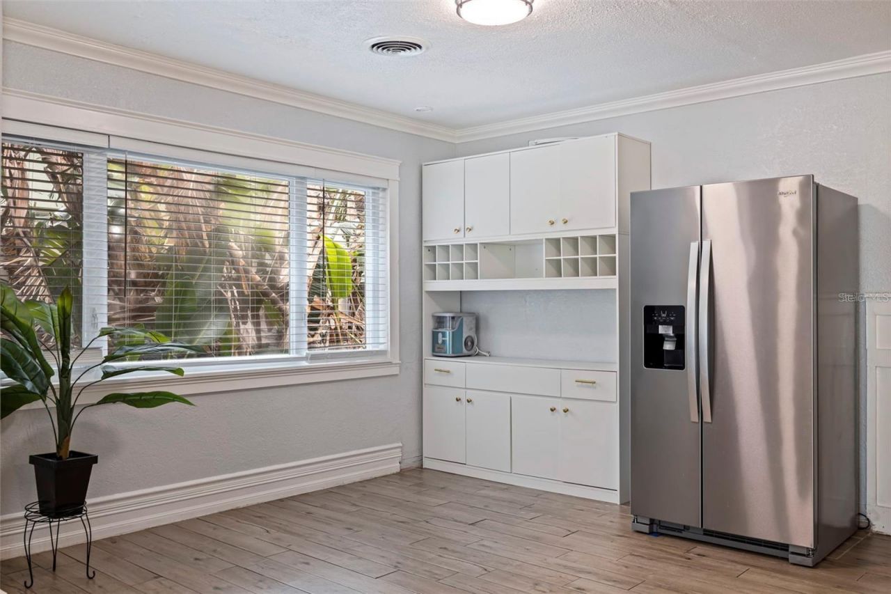 2790 Pinellas Point Drive S, Saint Petersburg, FL 33712 Photo