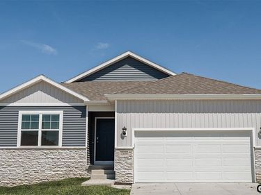 18810 Ogden Street, Elkhorn, NE 68022