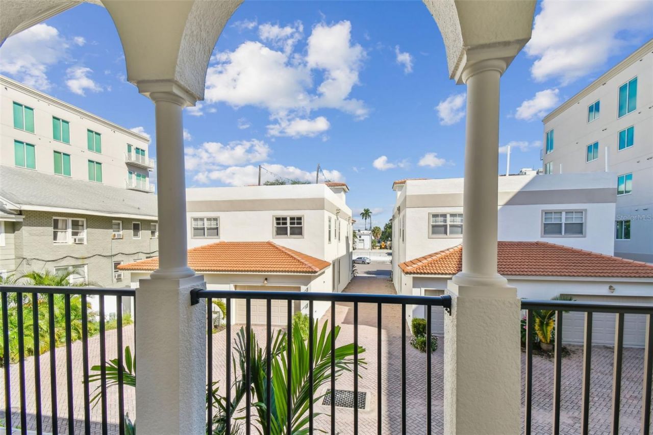 626 3rd Avenue S, Saint Petersburg, FL 33701 Photo