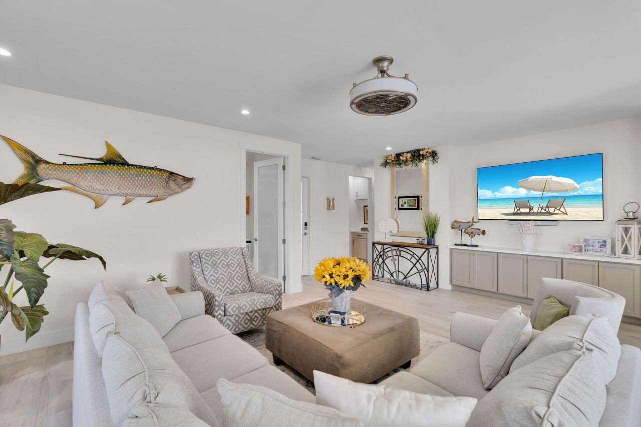 261 W Seaview Drive, Duck, FL 33050 Photo