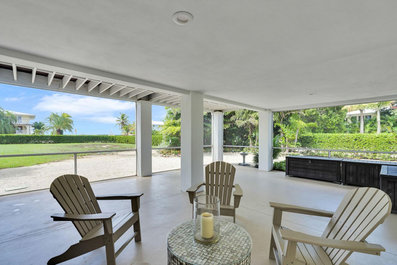 261 W Seaview Drive, Duck, FL 33050 Photo