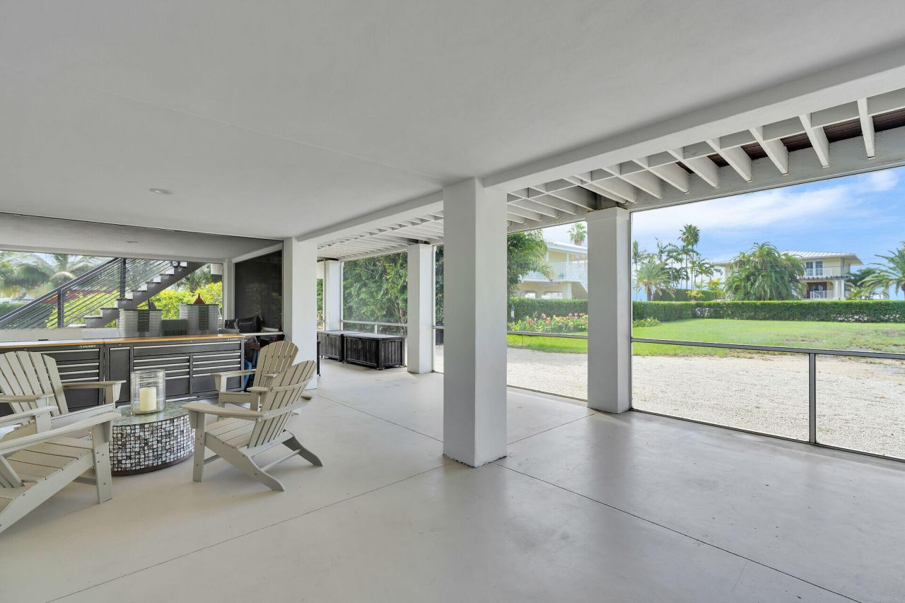 261 W Seaview Drive, Duck, FL 33050 Photo