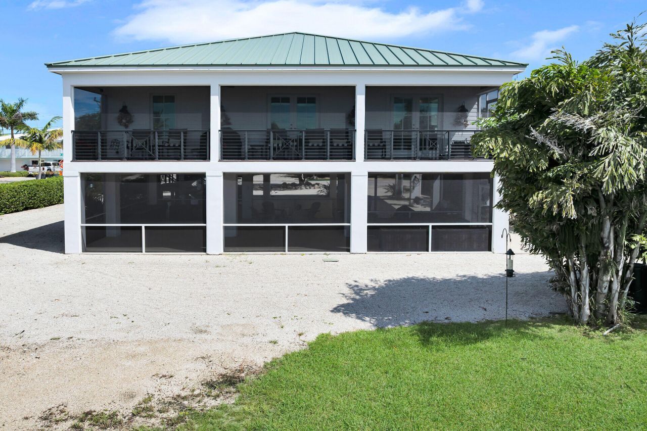 261 W Seaview Drive, Duck, FL 33050 Photo