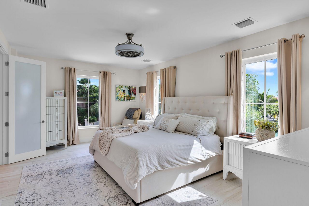 261 W Seaview Drive, Duck, FL 33050 Photo