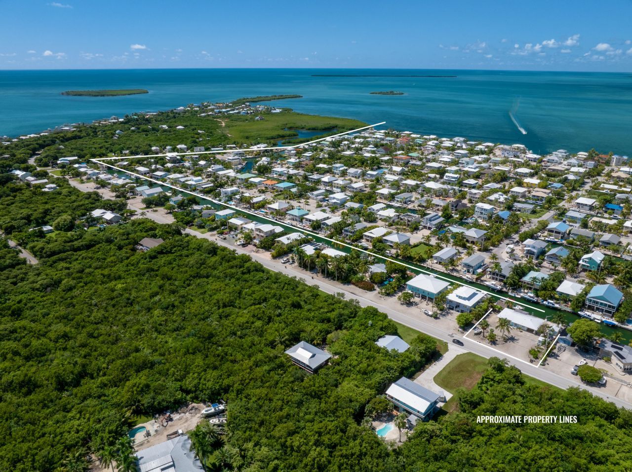 466 W Shore Drive, Summerland Key, FL 33042 Photo