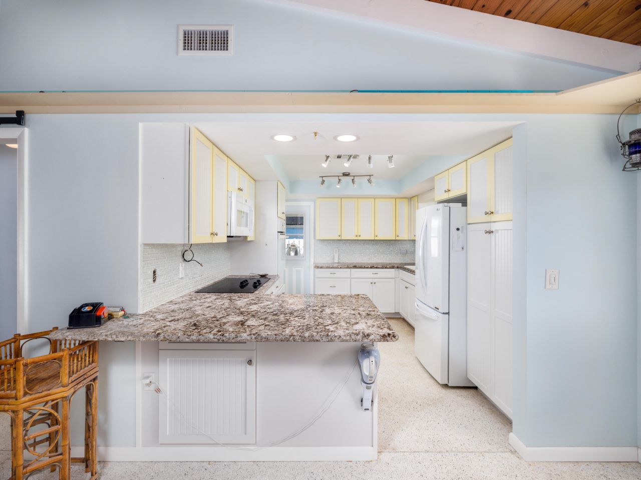 466 W Shore Drive, Summerland Key, FL 33042 Photo