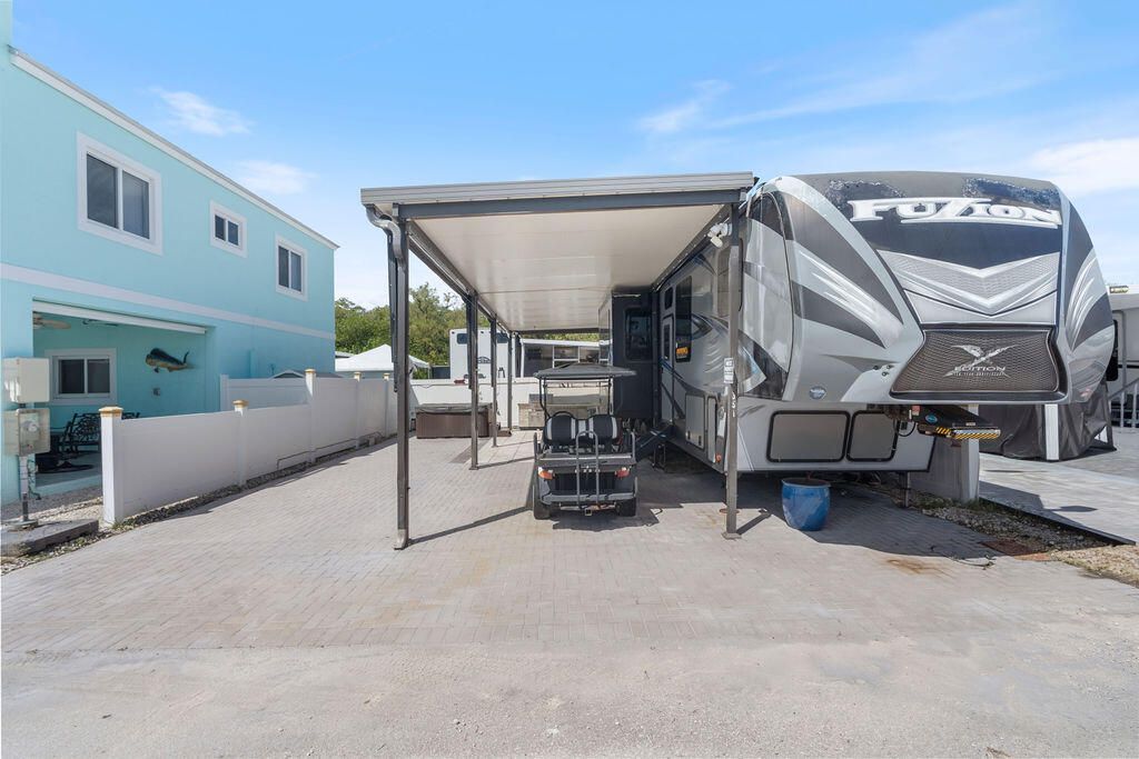 325 Calusa Street, Unit 351, Key Largo, FL 33037 Photo