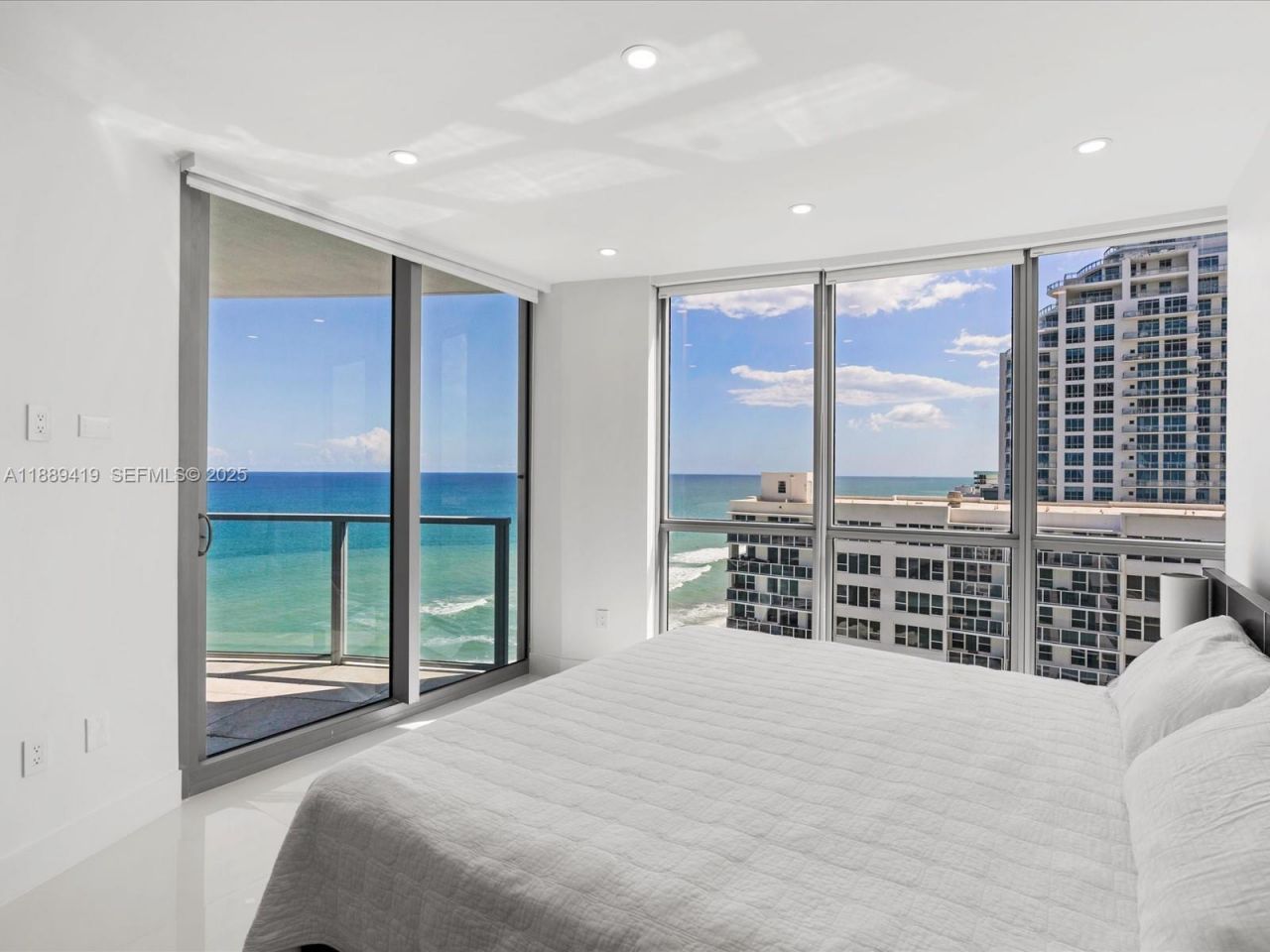 3101 S Ocean Dr, Unit 1608, Hollywood, FL 33019 Photo