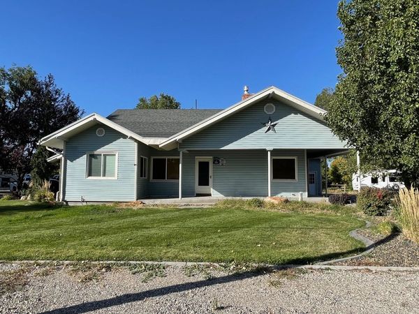 89 W Center Street, Blackfoot, ID 83221