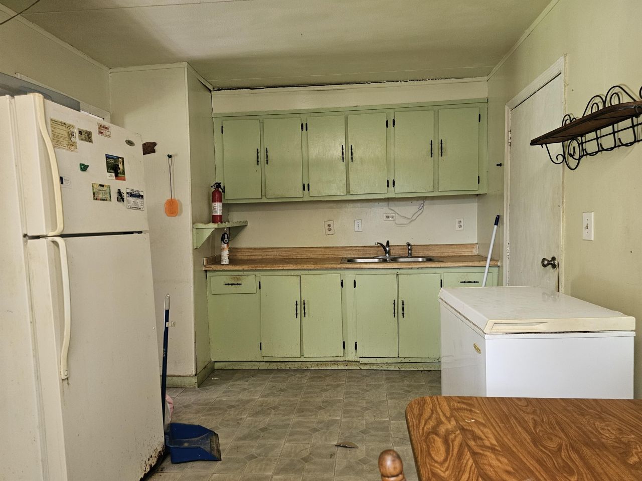 417 Robin Drive Photo 14