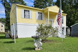 417 Robin Drive photo 4
